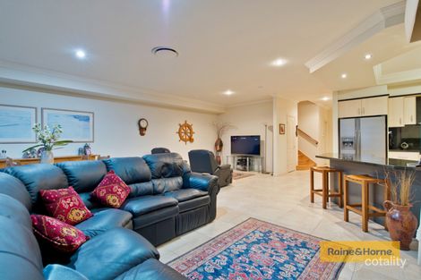 Property photo of 43 Hillary Circuit Pacific Pines QLD 4211