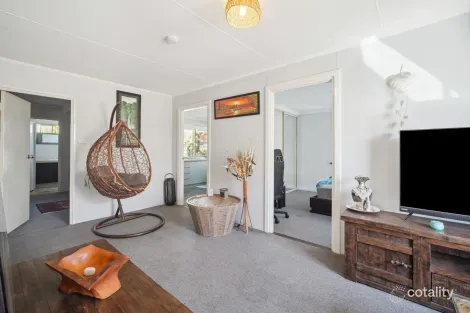 Property photo of 15 Priory Road Maida Vale WA 6057