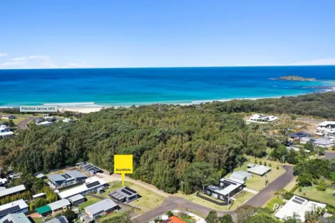 Property photo of 39 Manyana Drive Manyana NSW 2539