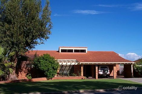 Property photo of 13 Hanrahan Loop Kardinya WA 6163