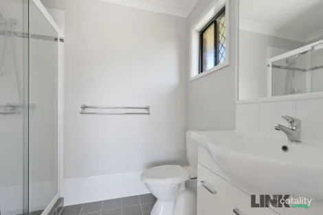 Property photo of 7 Kite Crescent Eagleby QLD 4207