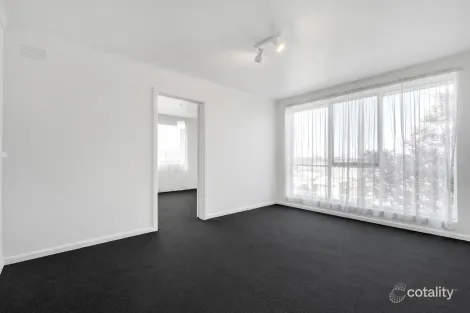 Property photo of 12/18A Bloomfield Road Ascot Vale VIC 3032