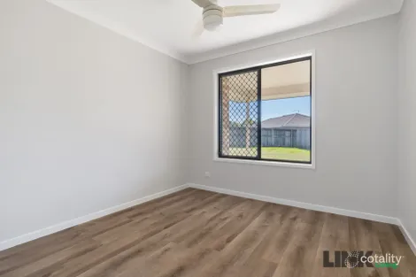 Property photo of 7 Kite Crescent Eagleby QLD 4207