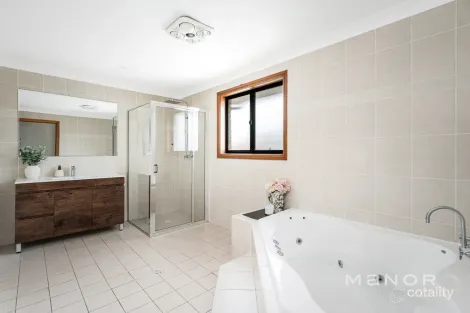 Property photo of 8 Compass Avenue Beaumont Hills NSW 2155