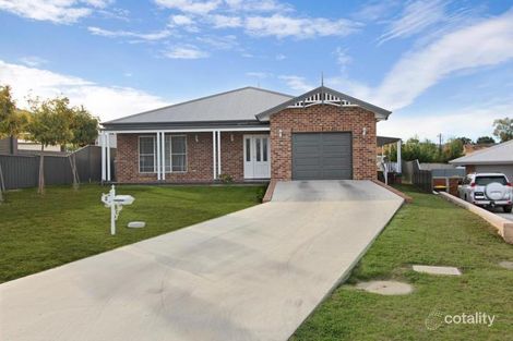 Property photo of 5 Stainfield Drive Inverell NSW 2360