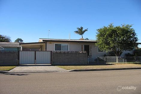 46 Moss Ave, Toukley, NSW 2263