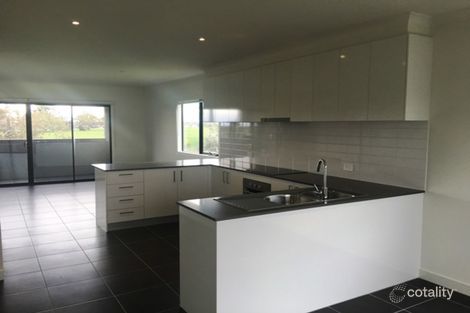 Property photo of 1/1-15 Beddison Road Craigieburn VIC 3064
