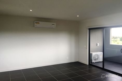 Property photo of 1/1-15 Beddison Road Craigieburn VIC 3064