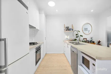 Property photo of 1/18 Ritchie Street Brown Hill VIC 3350