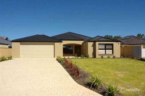 4 Blarney Pl, Canning Vale, WA 6155