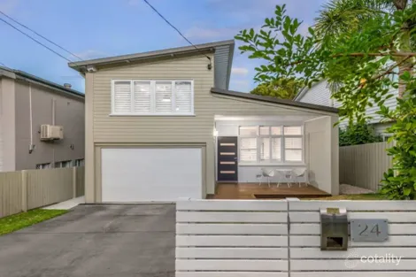 24 Stewart St, Hawthorne, QLD 4171