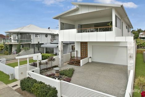 Property photo of 271 The Esplanade Wynnum QLD 4178