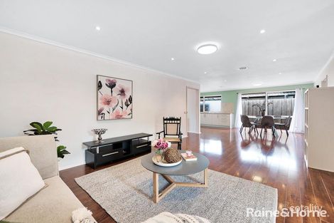 21 Mollisons Hill, Hampton Park, VIC 3976