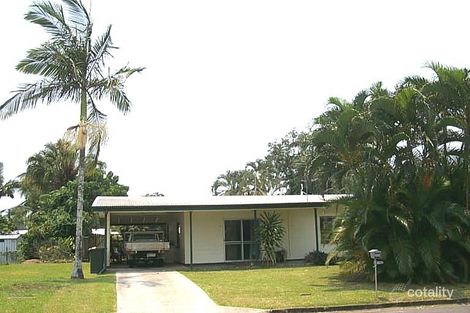 32 Smallwood St, Mooroobool, QLD 4870