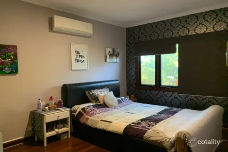 19 Whiteside St, Cloverdale, WA 6105