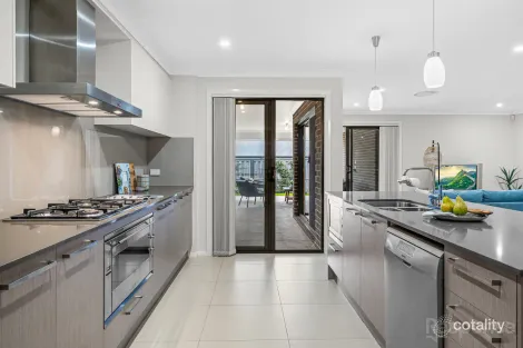 Property photo of 25 Curtis Road North Kellyville NSW 2155