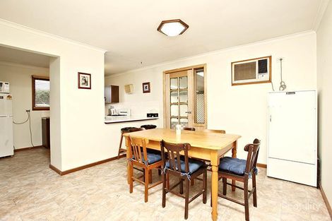 Property photo of 16 Vilna Crescent Hackham West SA 5163