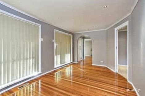 Property photo of 1/142 Pound Road Hampton Park VIC 3976