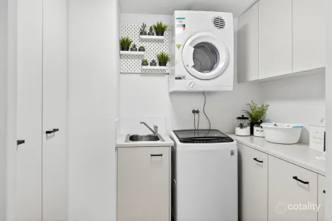 Property photo of 1216/2 Activa Way Hope Island QLD 4212