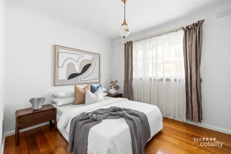 Property photo of 11 Lowson Street Fawkner VIC 3060