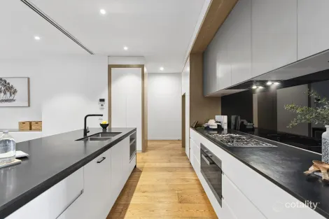 Property photo of 6 Lumb Place Rippleside VIC 3215