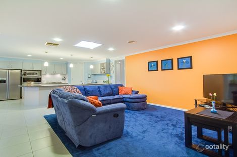 Property photo of 13 Bridgewater Way Truganina VIC 3029