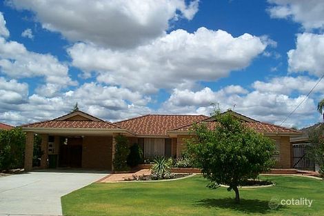 22 Carcoo Ct, Beckenham, WA 6107