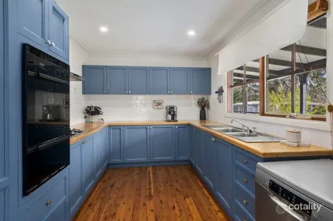 Property photo of 32 Acacia Avenue Tallong NSW 2579