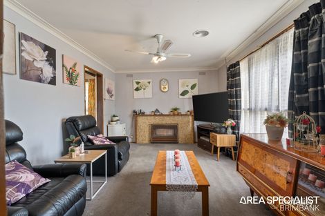 Property photo of 10 Phyllis Parade Deer Park VIC 3023
