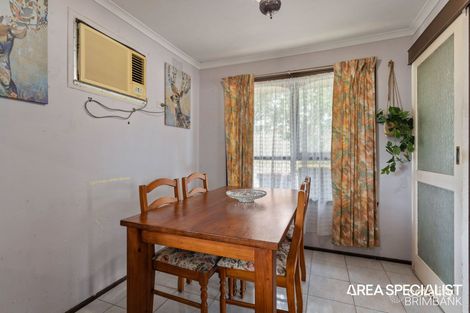 Property photo of 10 Phyllis Parade Deer Park VIC 3023