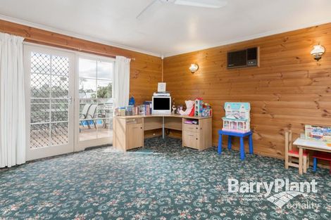 Property photo of 11 Turramurra Drive Keysborough VIC 3173