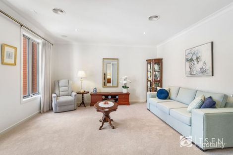 Property photo of 24 Midas Court Strathfieldsaye VIC 3551