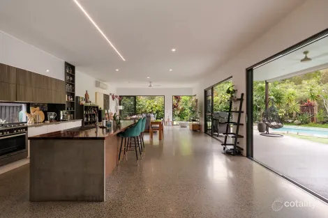 Property photo of 10 Azolla Circle Noosaville QLD 4566