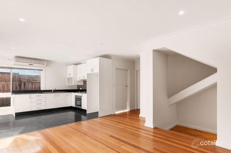 Property photo of 3/10 Fairview Grove Watsonia VIC 3087