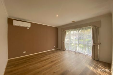 Property photo of 3 Edinburgh Drive Beaconsfield VIC 3807