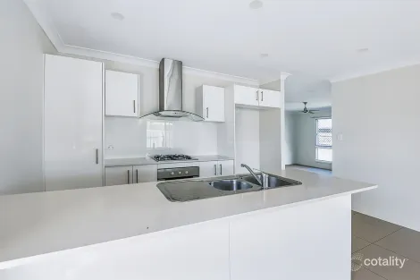 35 Paddy Cct, Ormeau, QLD 4208