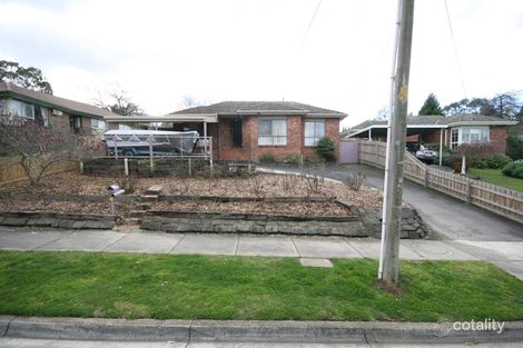 17 Homer Ave, Croydon South, VIC 3136