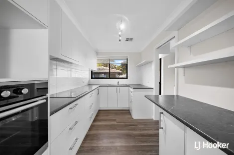 Property photo of 6 Nivison Place Charnwood ACT 2615