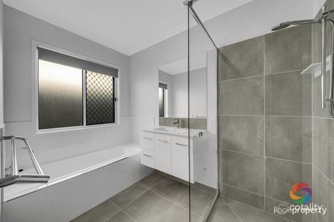 Property photo of 11 Spindrift Road Clinton QLD 4680