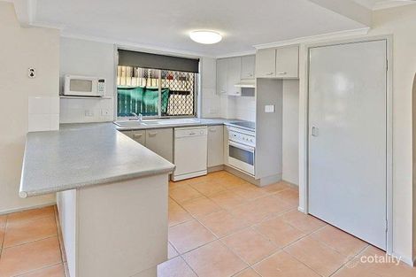 Property photo of 2/17 Taylor Avenue Golden Beach QLD 4551