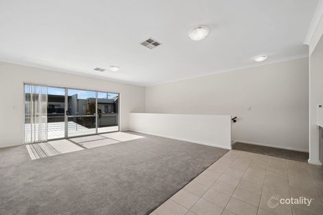 Property photo of 21/75 Baler Court Hammond Park WA 6164