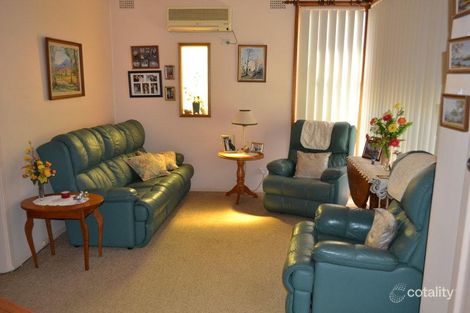 Property photo of 4 Maurie Avenue Warners Bay NSW 2282