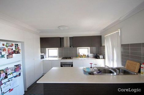 Property photo of 2/1 Montree Circuit Kallangur QLD 4503
