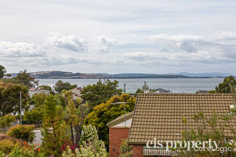 Property photo of 18/9 Pearsall Avenue Blackmans Bay TAS 7052