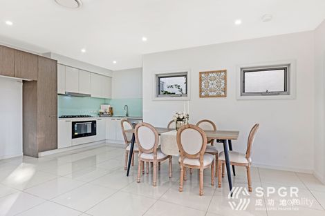 Property photo of 2/216 Windsor Road Winston Hills NSW 2153