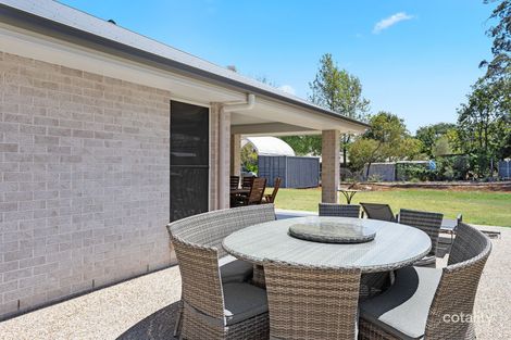 Property photo of 5 Canterbury Place Hampton QLD 4352