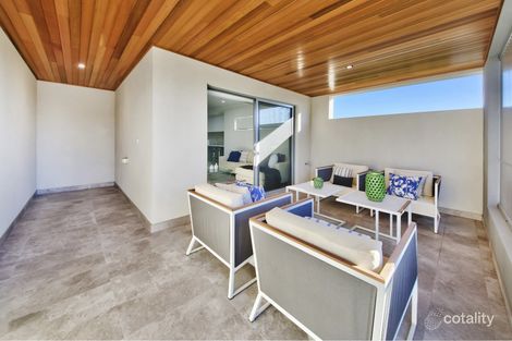 45 Collins St, Yokine, WA 6060