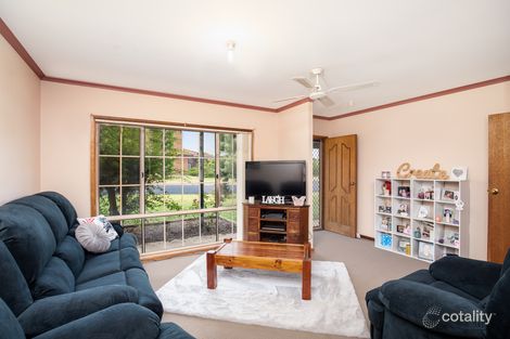 Property photo of 1 Noora Court Mount Gambier SA 5290