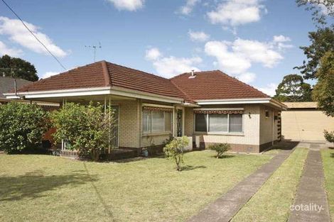 8 Erskine Ave, Cheltenham, VIC 3192