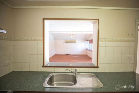 11 Nyabalee Rd, Newman, WA 6753